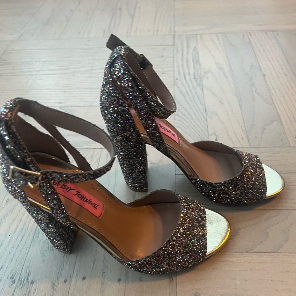Betsey Johnson Glisten Heels